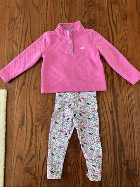 2T Vineyard Vines Pink Quilted Pullover with Multi-Color Dot & Whale Leggings